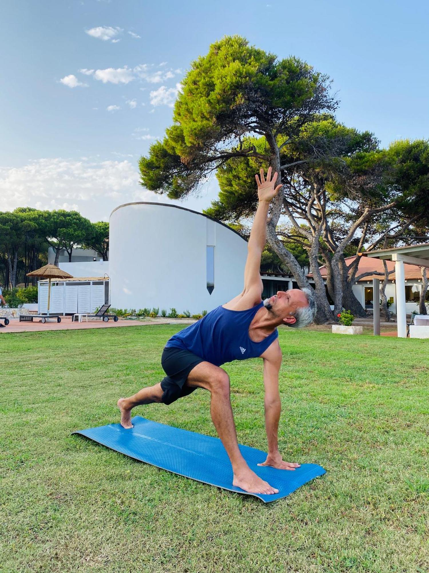 Hotel Mare Pineta Santa Margherita di Pula Eksteriør billede